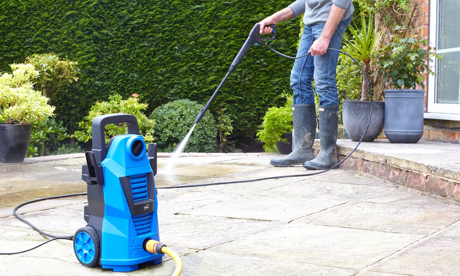 High-Pressure Washer