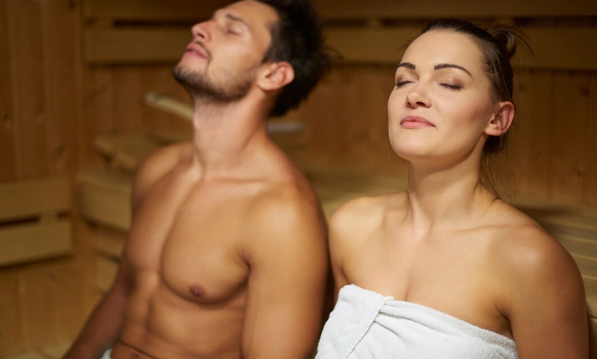 Image 4: Ritual en pareja con masaje, sauna privada y bebidas de 50-80 minutos