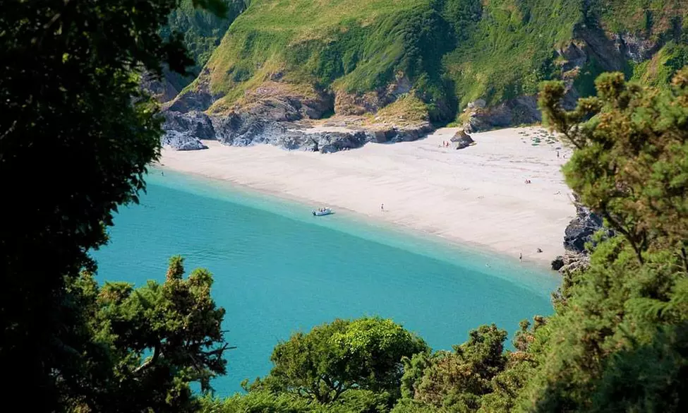 Cornwall: Two-Bedroom Caravan for up to Six