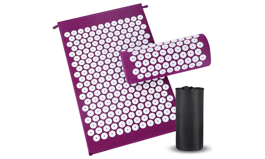 Image 6: Generise Acupressure Mat with Pillow and Bag