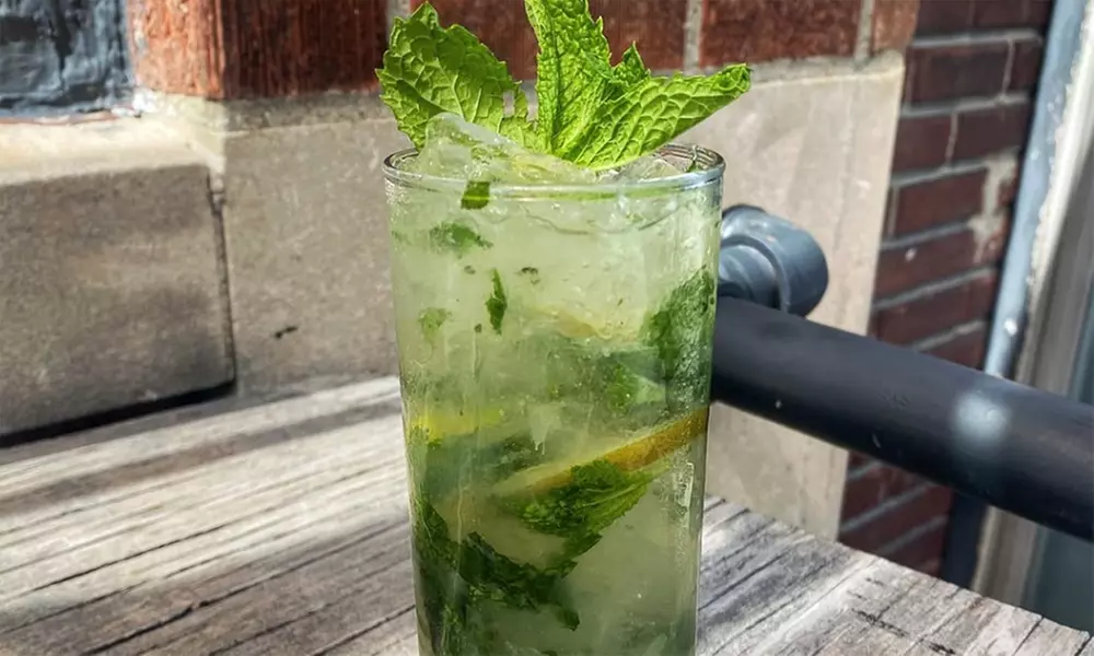 Cocktails or 16 oz Beers & 1-L Bottles of Vodka to Take Home