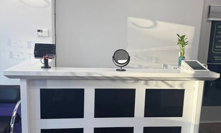 Classic Look Eyelash Extensions - Precise Eyebrow Threading and Spa