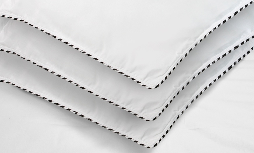 Image 4: Experience Pure Comfort with Royal Comfort 250GSM Bamboo Blend Quilt