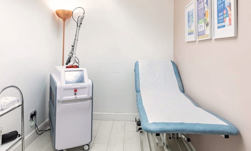 Image 2: Up to 50% Off on Natural Cleansing Hydro Colon Therapy at North London Aesthetic Clinic