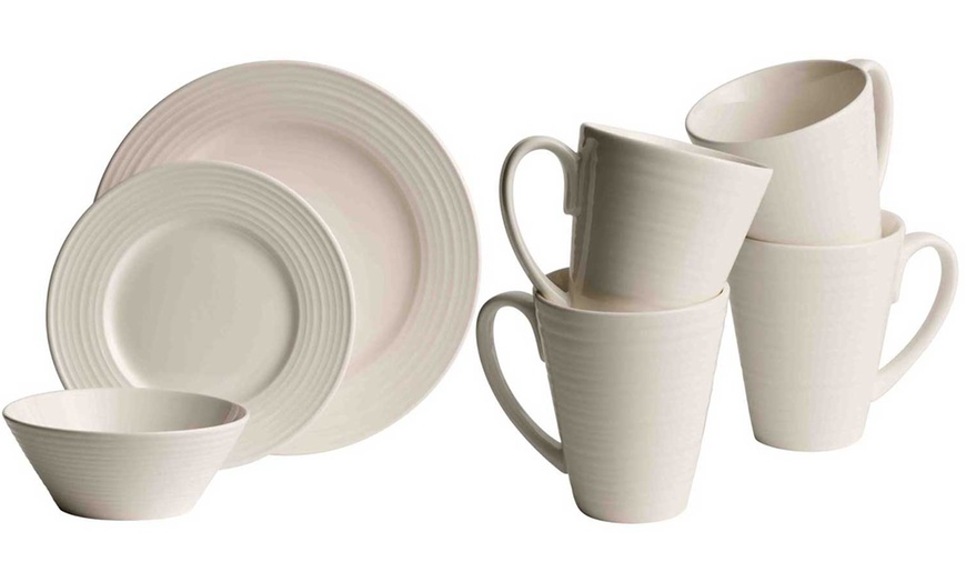 Image 1: Belleek Mug and Dinner Sets