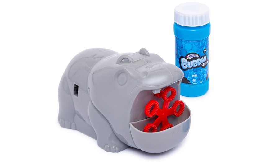 Image 2: RMS Novelty Bubble Machine Hippo