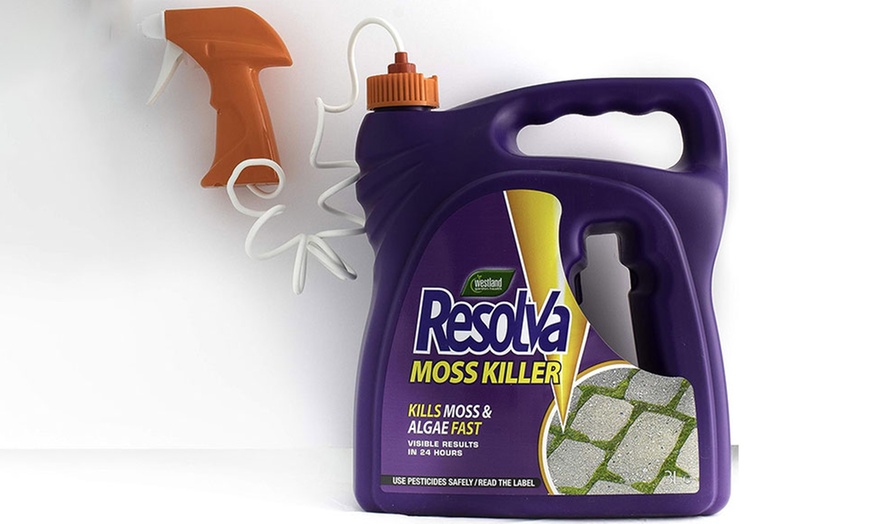 Image 2: Resolva Moss Killer Ready to Use for Lawn and Garden 3L