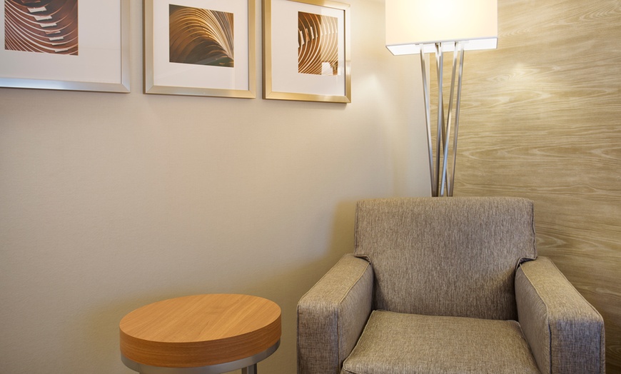 Image 8: Holiday Inn near Lake Michigan