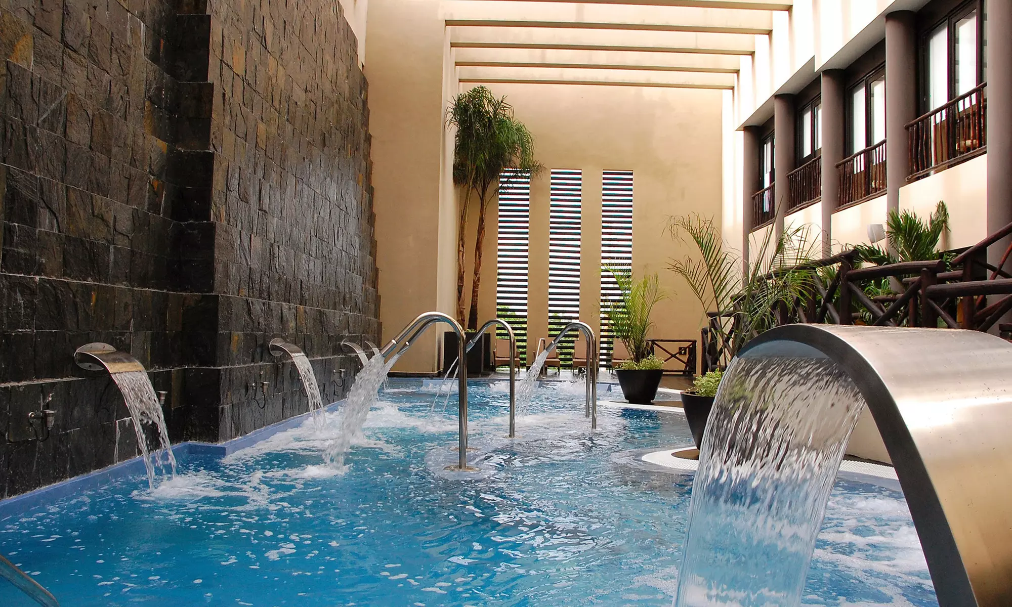 ✈3 or 5 Night All-Incl. Catalonia Riviera Maya Trip from Travel by Jen