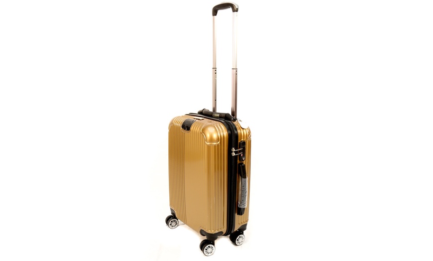 Image 53: Discovery Three-Piece Luggage