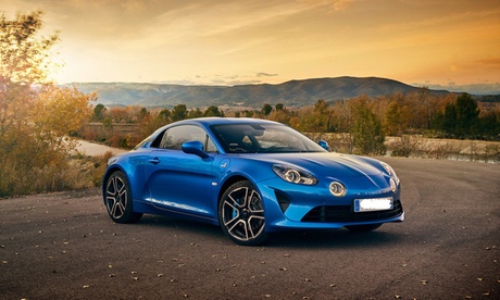 Conduite sur route en Alpines A110S sur 8 km, 15 km, 25 km et 35 km dès 29 € chez Dream Cars Events