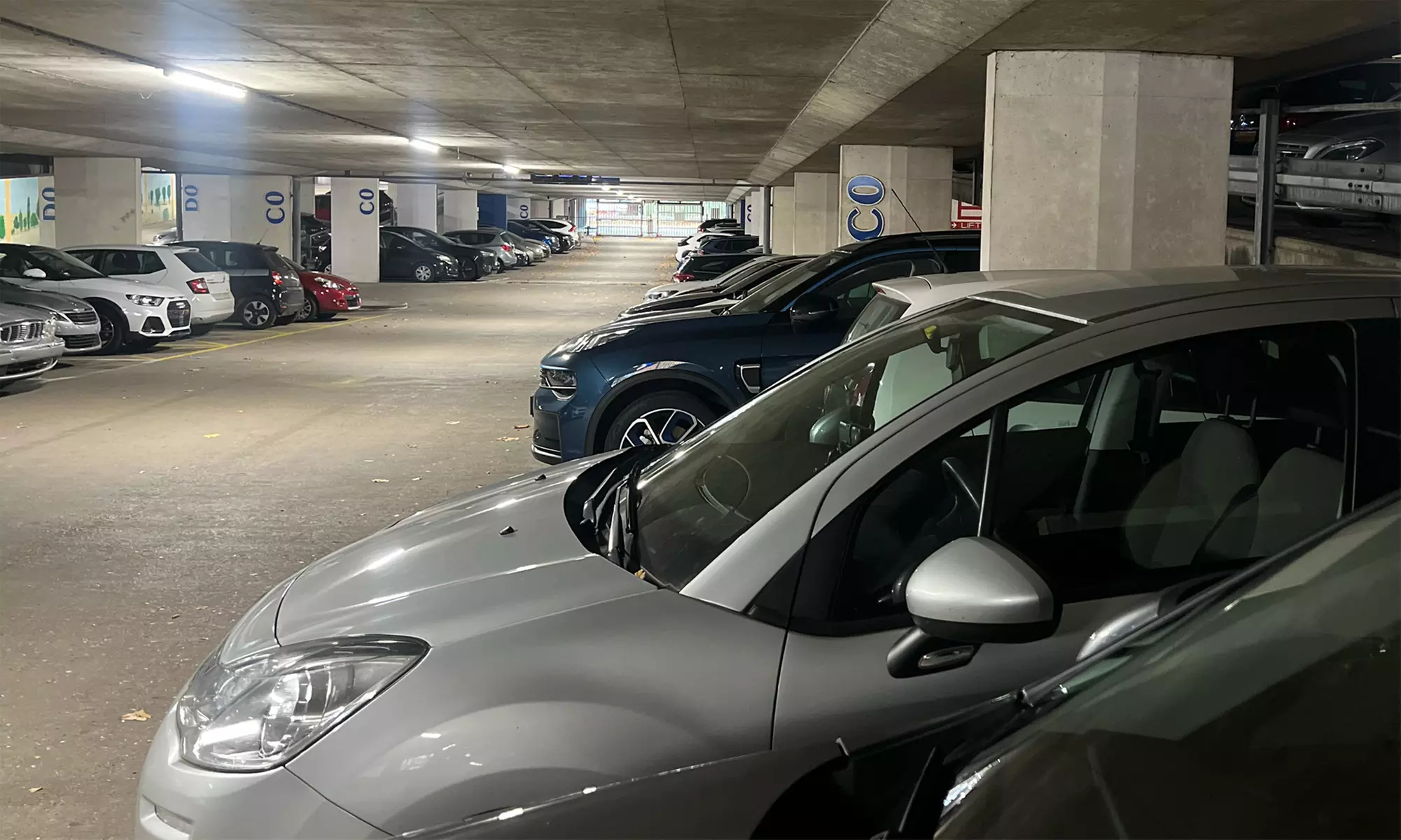 Zorgeloos parkeren bij Rotterdam Airport: met comfort én service