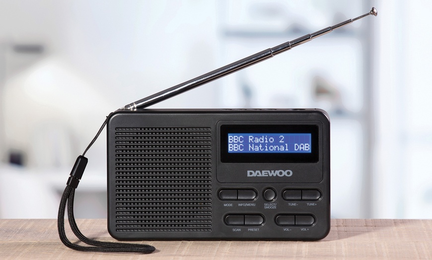 Image 2: Daewoo Rechargeable FM Radio