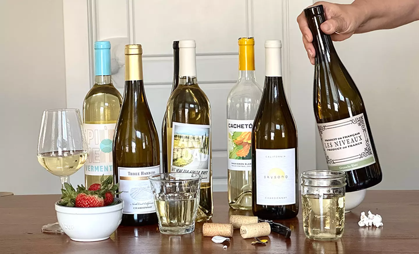 White Wine Gift for Mom: Up to 78% Off up to 18 Bottles