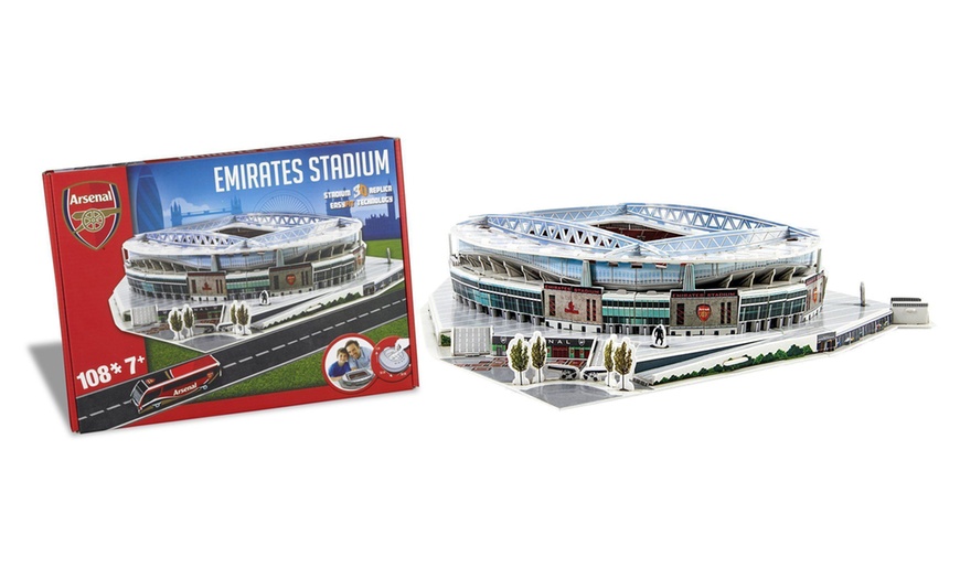 Image 2: University Games 3D Football Stadium Puzzles