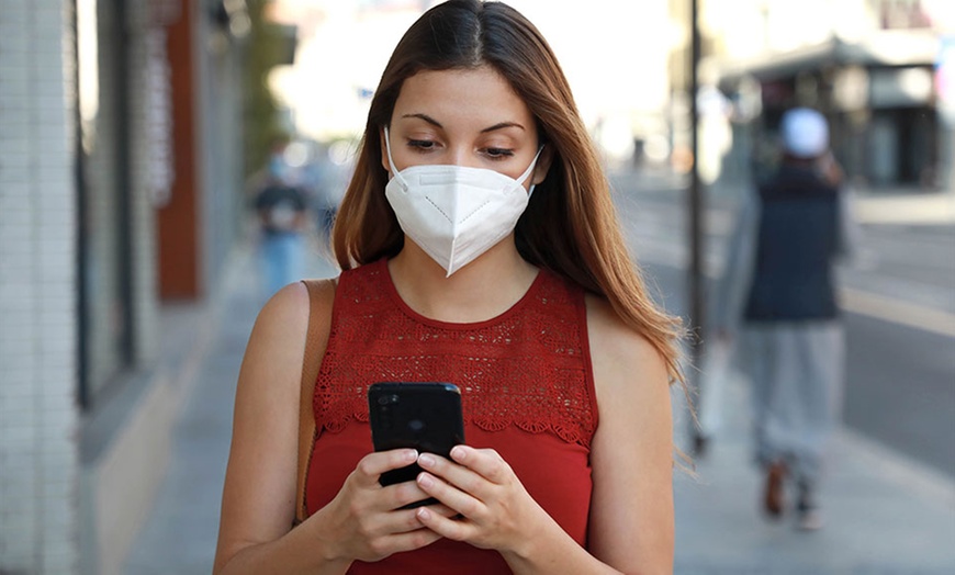 Image 2: Face Masks with Sanitising Spray