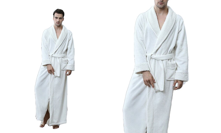 Image 9: Bath Robe