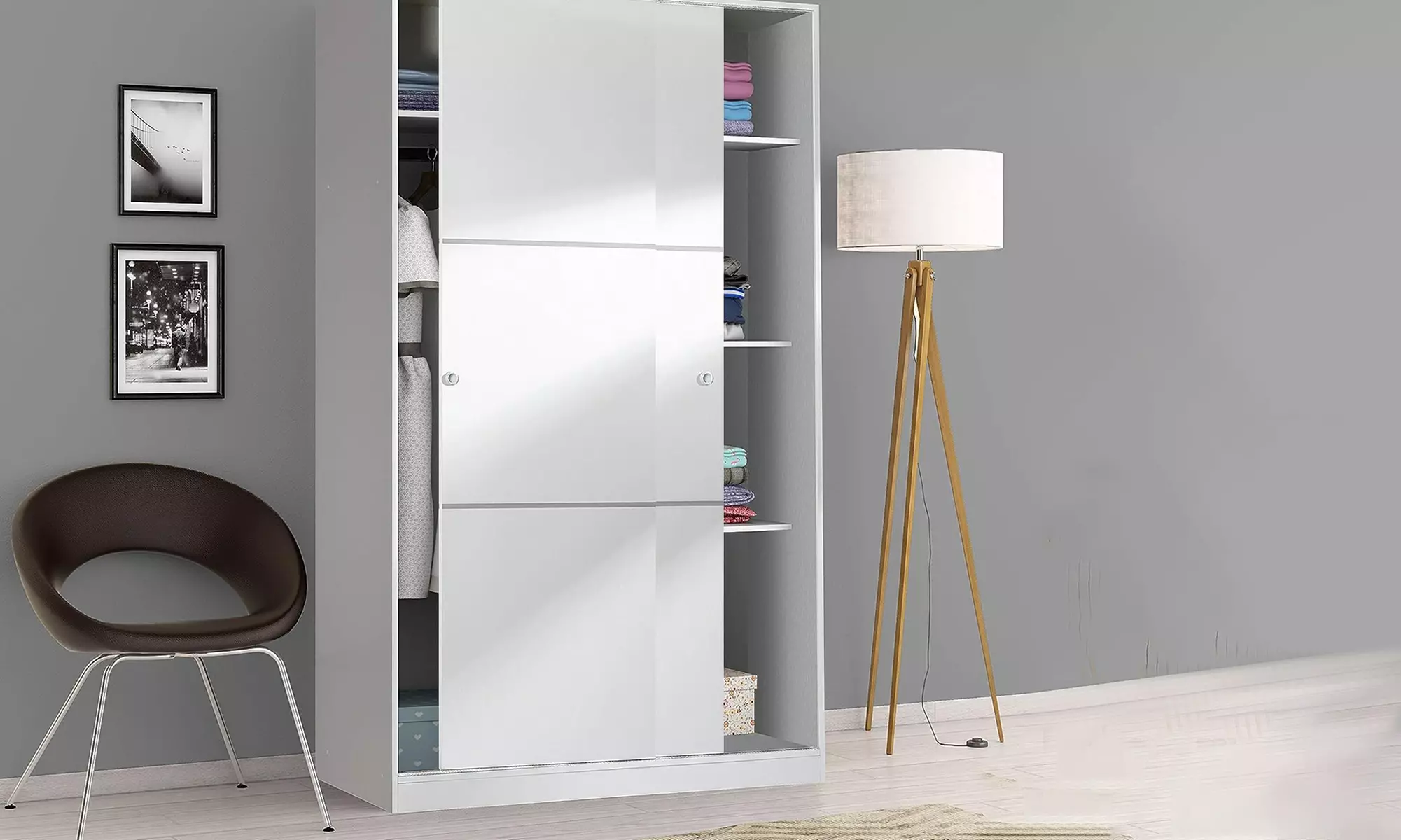 Guardaroba ante scorrevoli