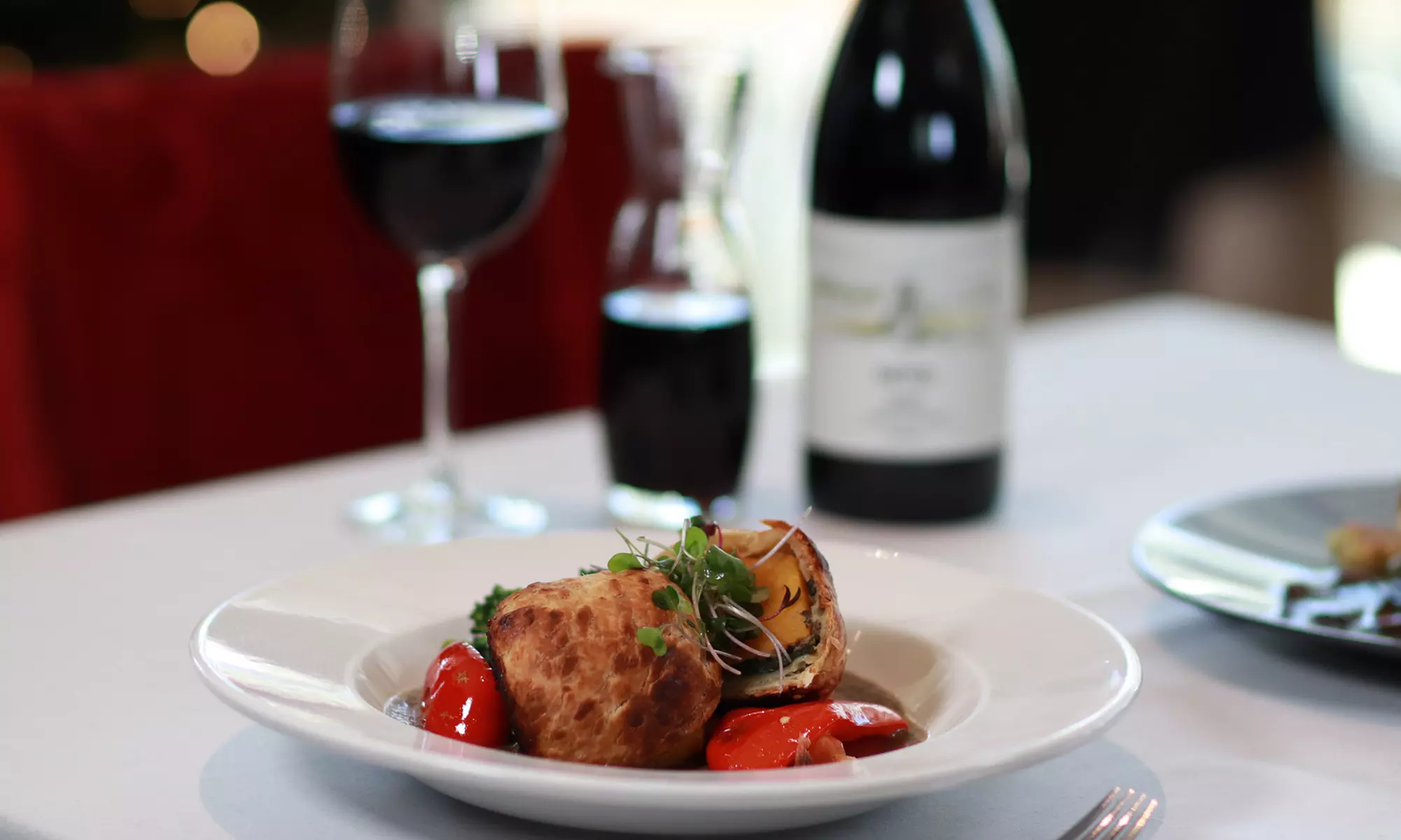 Deluxe Date Night + Wine for Two at The Lobby,for Couples with Up to C$84 Off - Second Medium