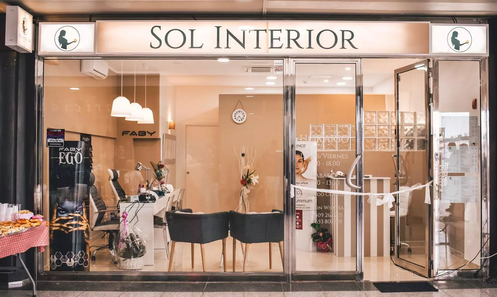 Sesión de limpieza facial completa en 10 pasos con opción a masaje facial desde 19,99 € en Sol Interior Beauty Care