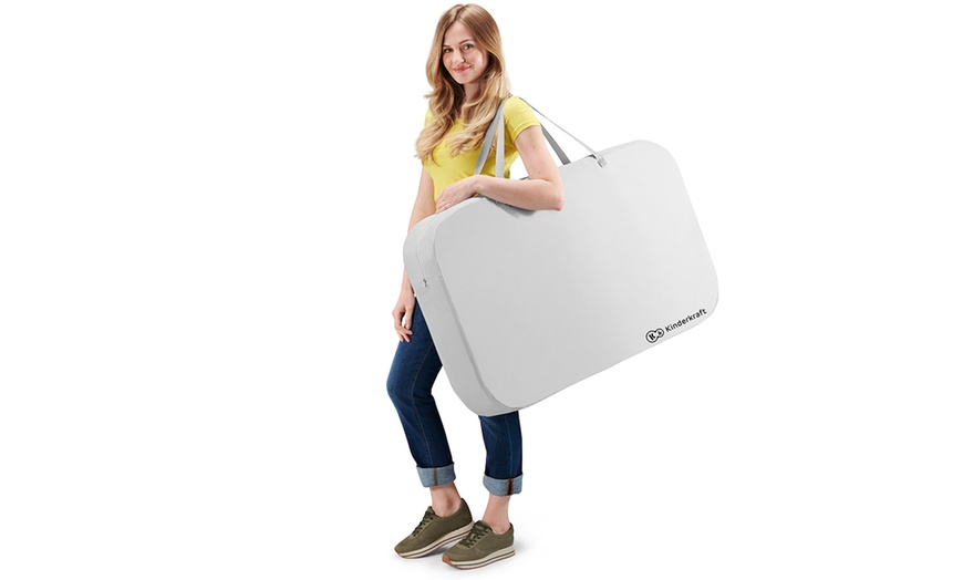 Image 7: Kinderkraft 4-in-1 Reisebett Sofi