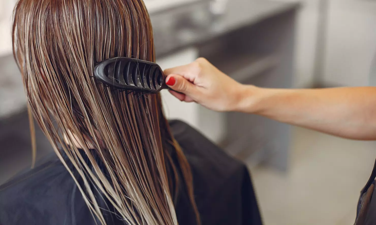 Sesión de peluquería con lavado, corte y opción a tinte