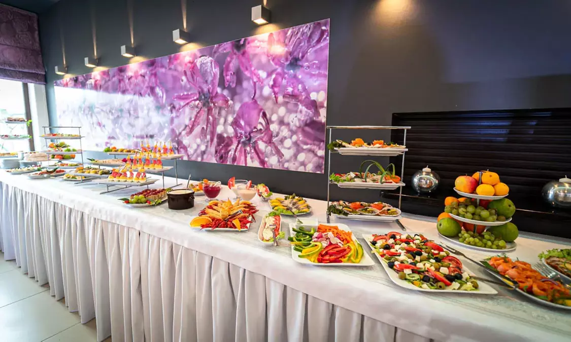 Wybrzeże: pokój dla 2 osób ze śniadaniami lub wyżywieniem HB i sauną