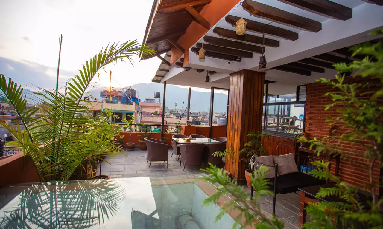 Nepal: 6-Day All-Inclusive Package Trekking Tour