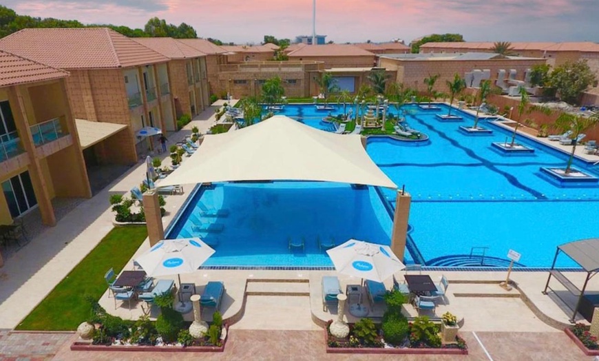 Image 9: Umm Al Quwain: 4* Stay with Breakfast and Optional Spa Treatment