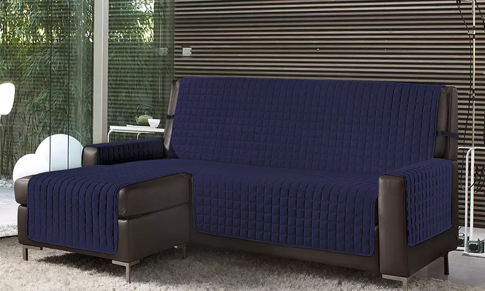 Gesteppter Sofabezug mit Halbinsel