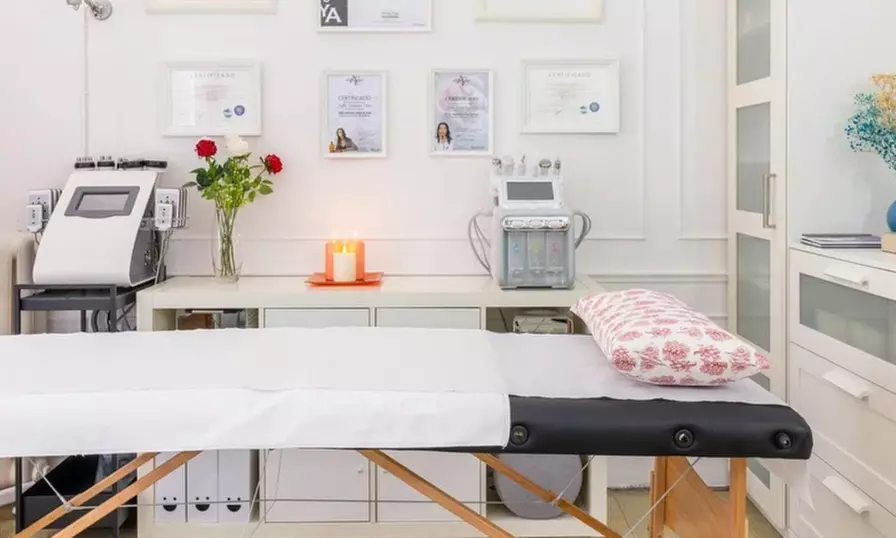 Limpieza facial con radiofrecuencia en Julia’s Beauty Nails Center