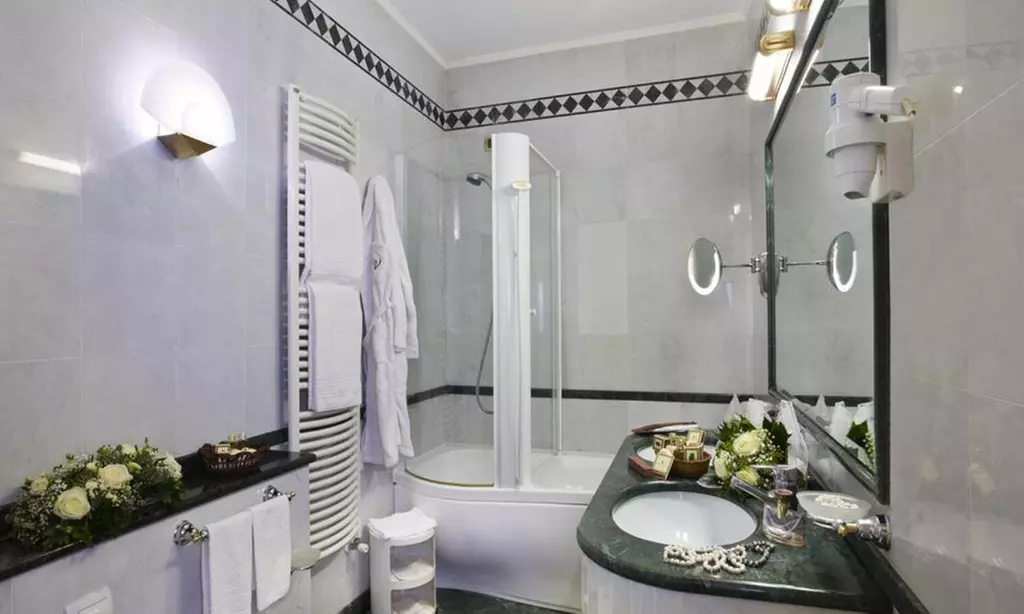 Pesaro 5*: camera Business per 2 in Day-Use o pernottamento con Spa