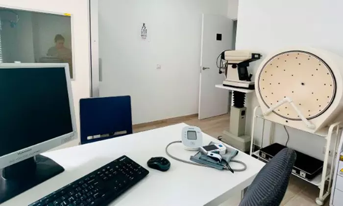 Certificado médico para carnets, oposiciones, visados o estudios