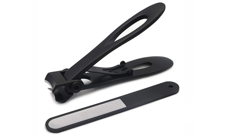 Image 2: Nail Clipper and File Set