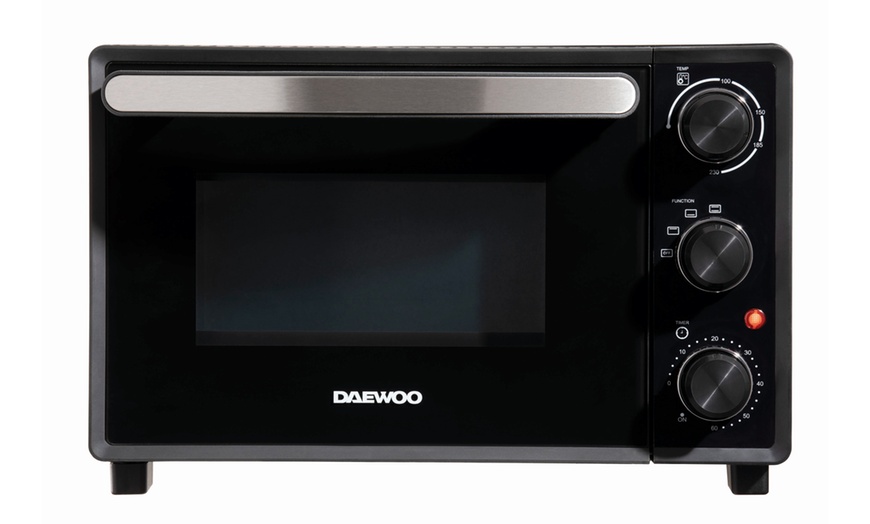 Image 2: Daewoo 1300W Mini Oven with Adjustable Temperature Control