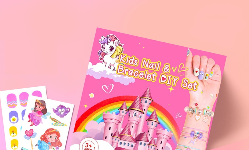 Image 4: Kids' Nail and Bracelet DIY Set