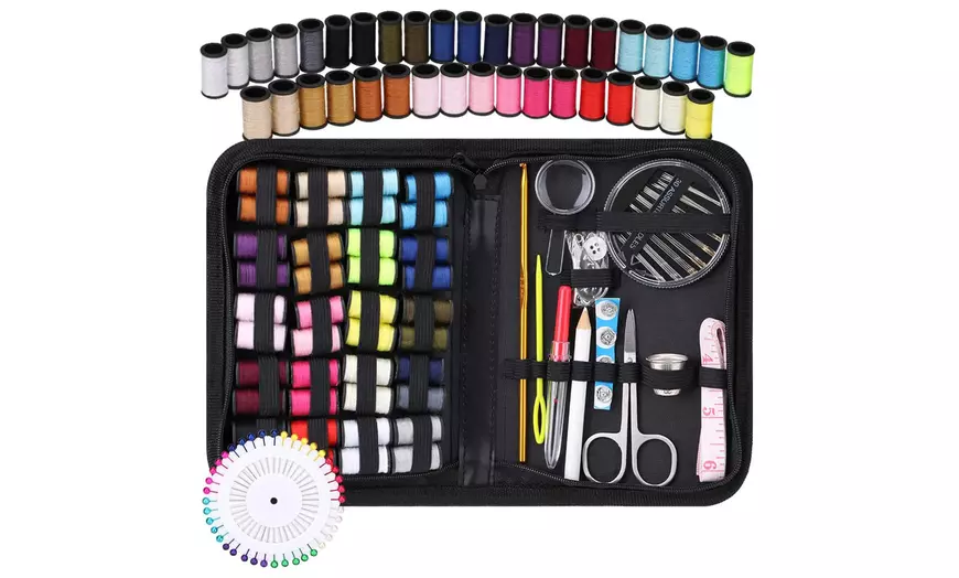 Image 4: Compact Sewing Kit