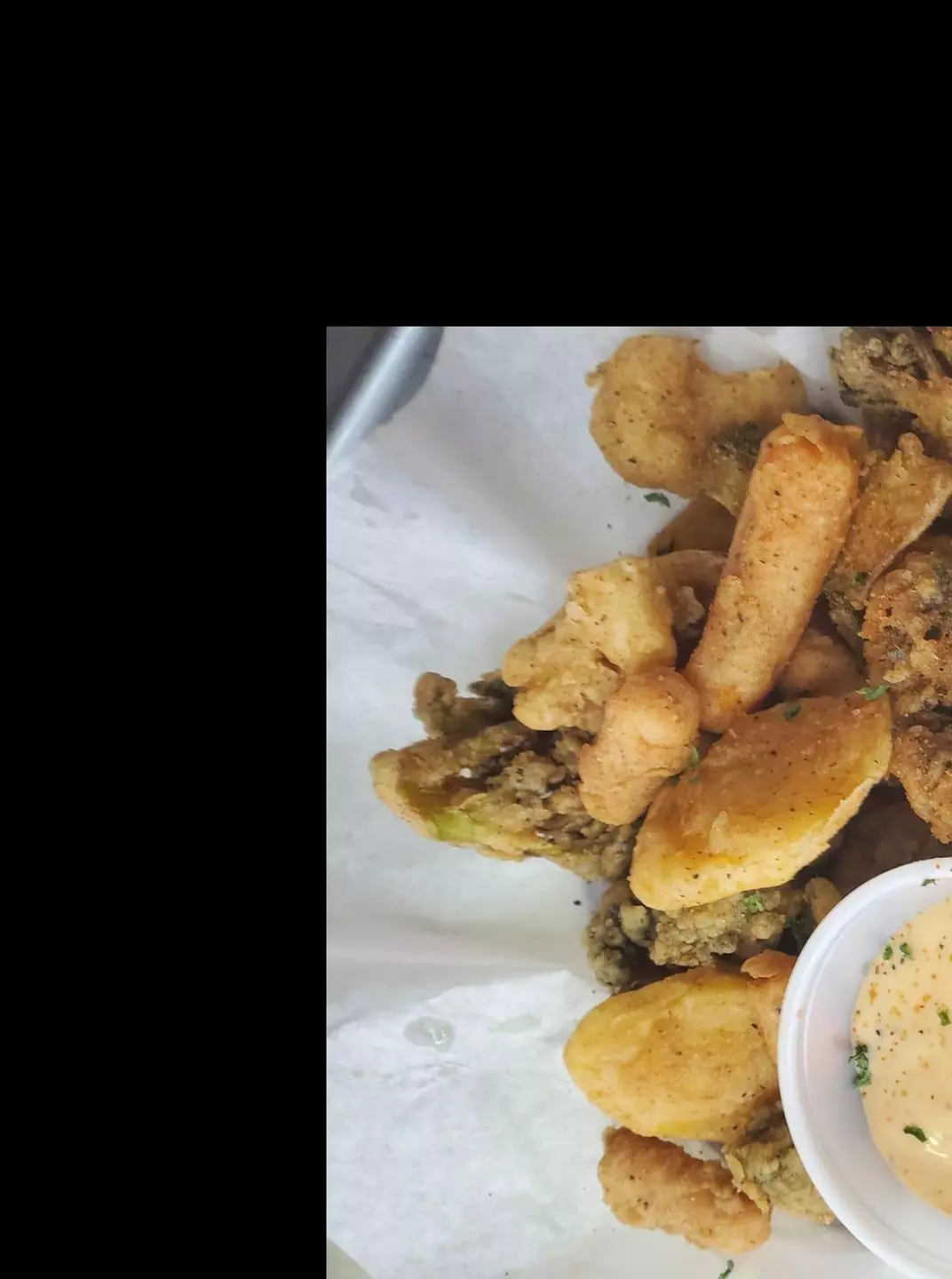 Enjoy American comfort food for takeout any day of the week