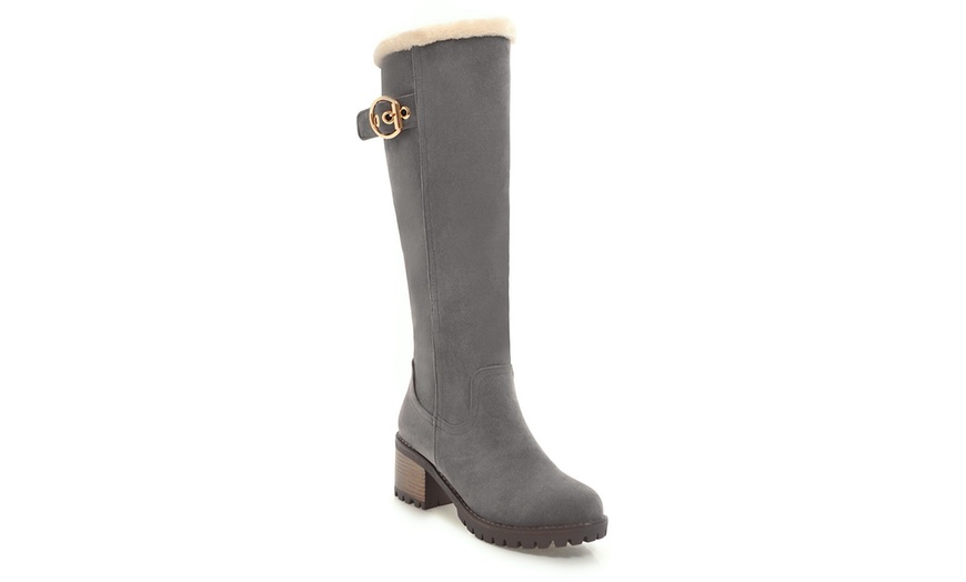 Image 8: Women's Warm Tall Shaft Boots 