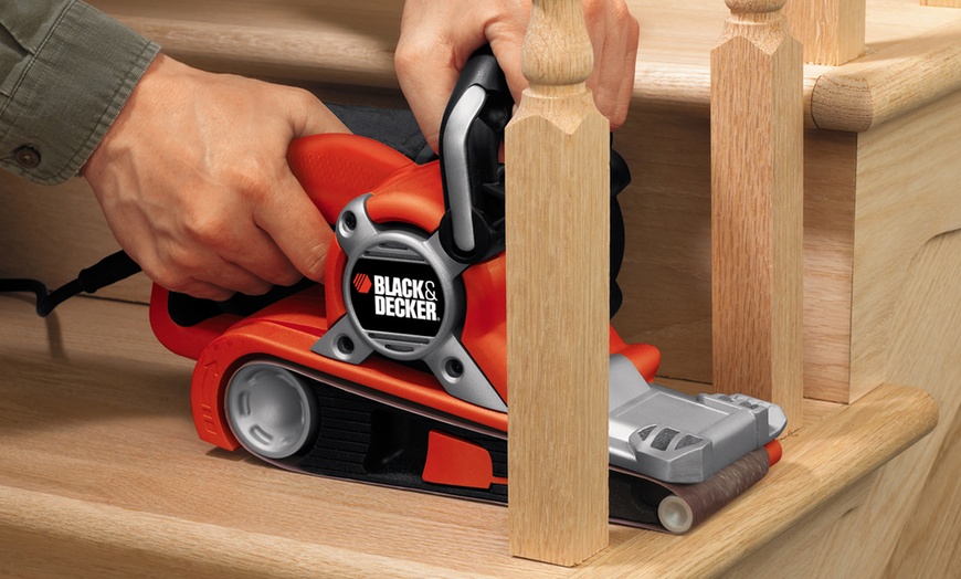 Image 10: Black and Decker Belt Sander