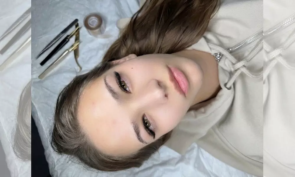 Wimpernverlängerung nach Wahl: Klassisch, Wispy oder Volumen