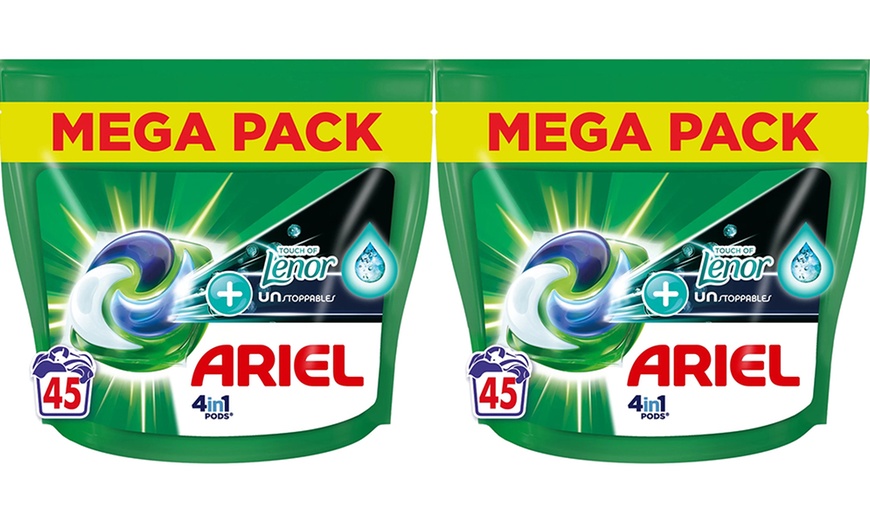 Image 3: 45, 90 ou 180 capsules Ariel "All In One" Ultra ou Touch of Lenor