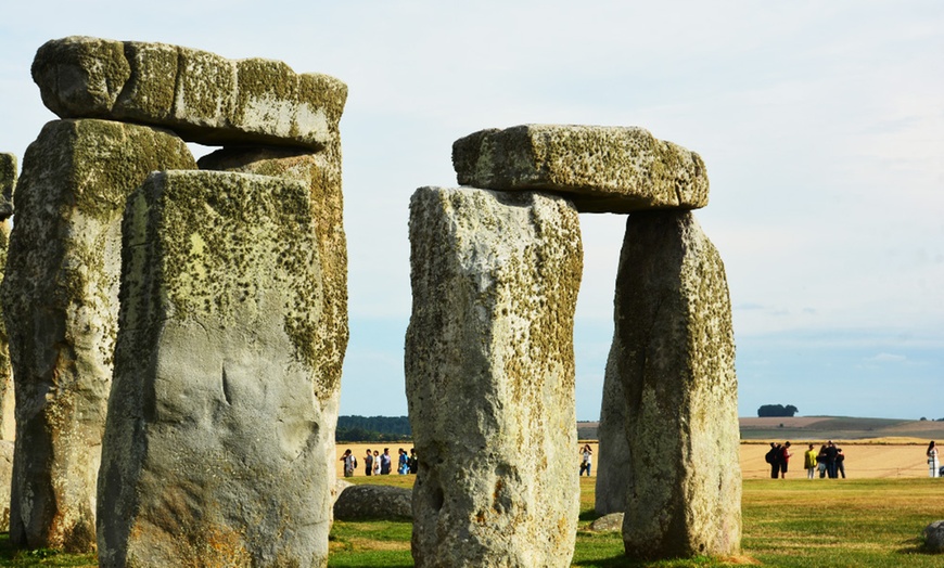 Image 3: Stonehenge and Bath Full Day Tour