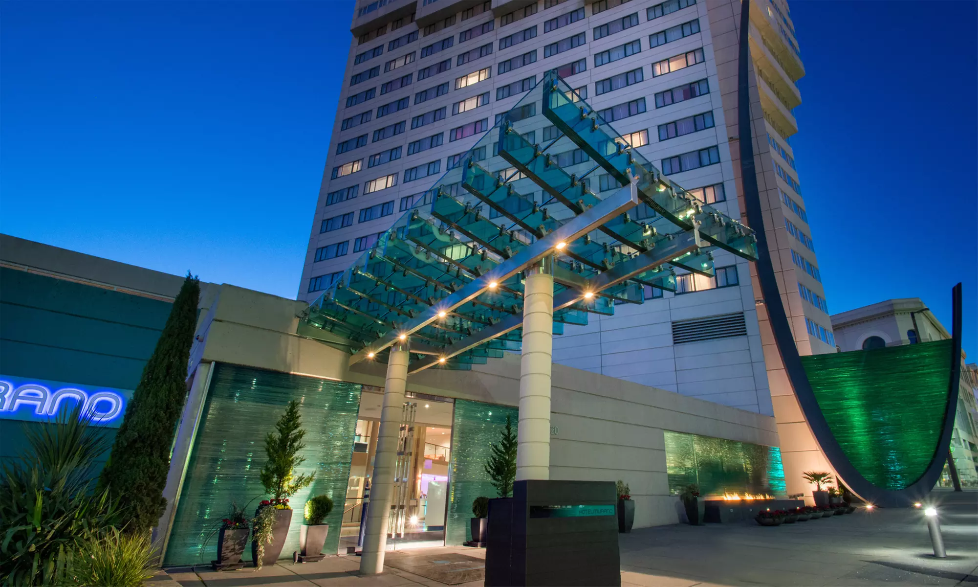 Stay with Parking at 4-Star Hotel Murano in Tacoma, WA - Primary Image