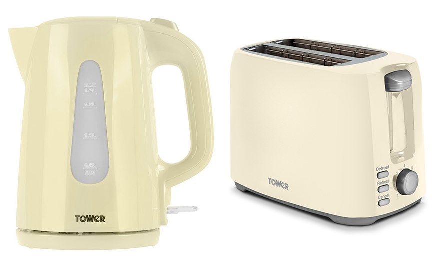 Image 5: Tower Toaster and Kettle Set