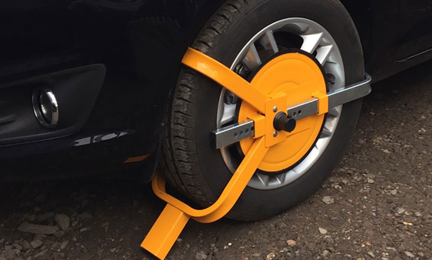 Image 1: Wheel Clamp