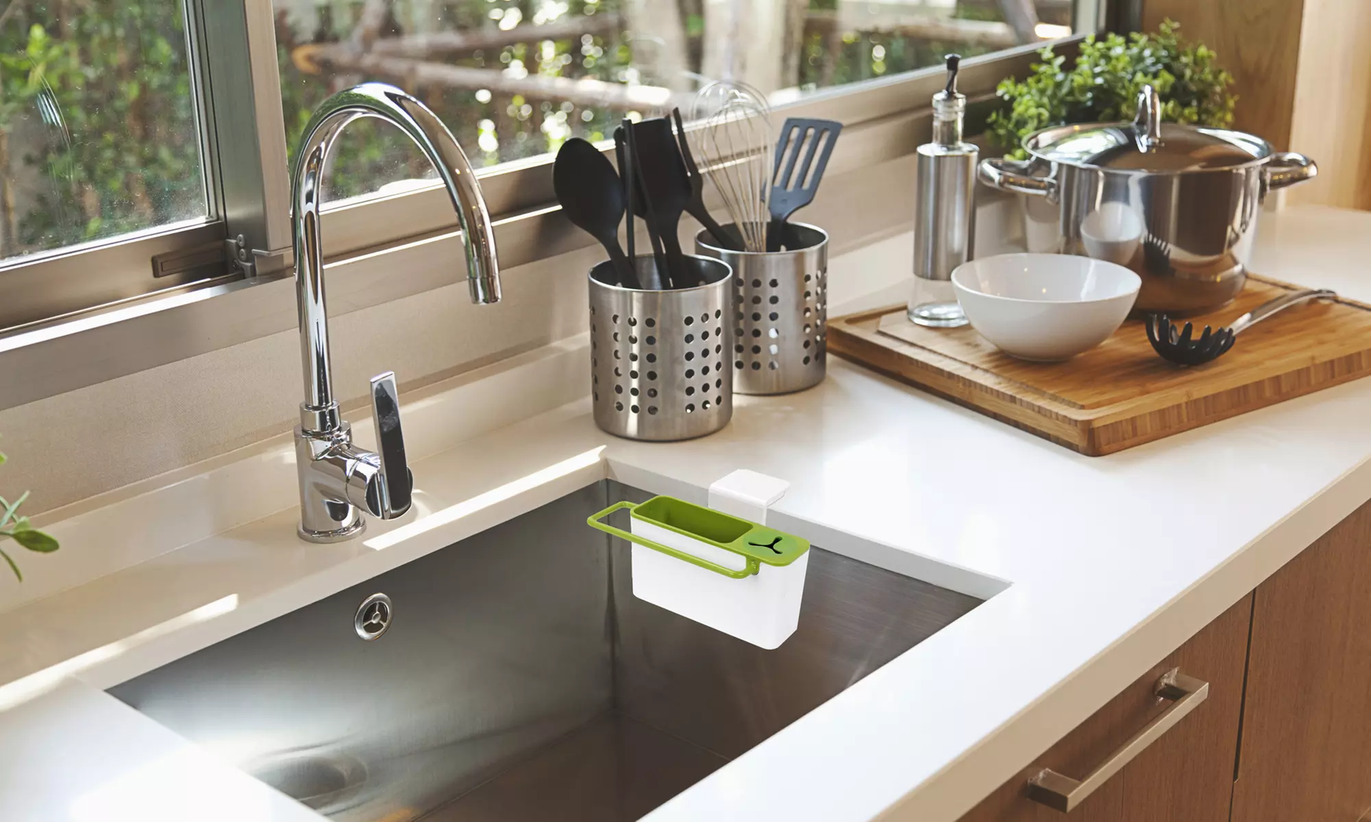 1 ou 2 paniers de rangement pour lavettes, chiffons ou brosses - Primary Image