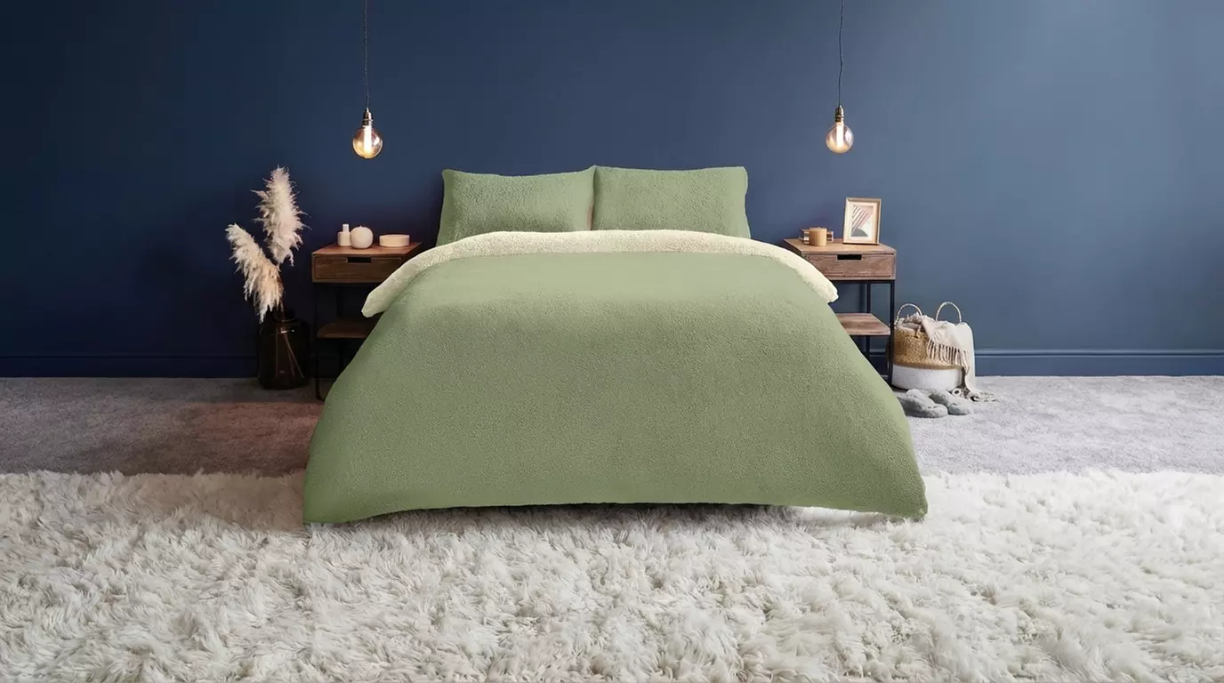 Silentnight Teddy Fleece Reversible Duvet Set