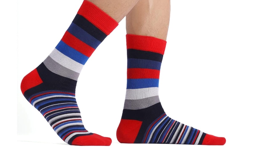 Image 6: 1, 5 ou 10 paires de chaussettes rayées pour homme