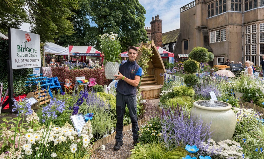 Image 5: Chorley Flower Show